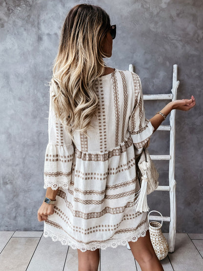 Well Tailored Dress with a Graceful Silhouette