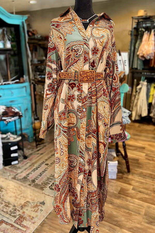 Classic Vintage & Enduringly Stylish Dress