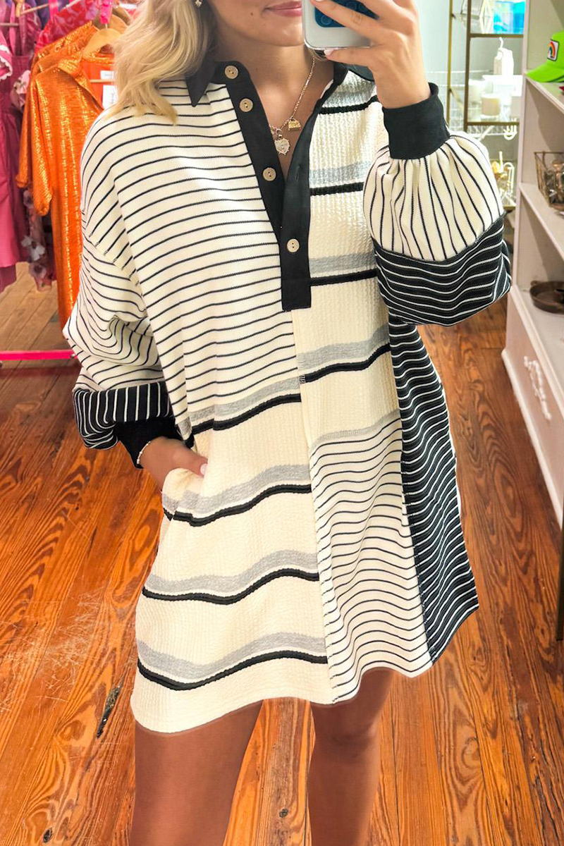 Classic Vintage Dress with a Flattering Fit