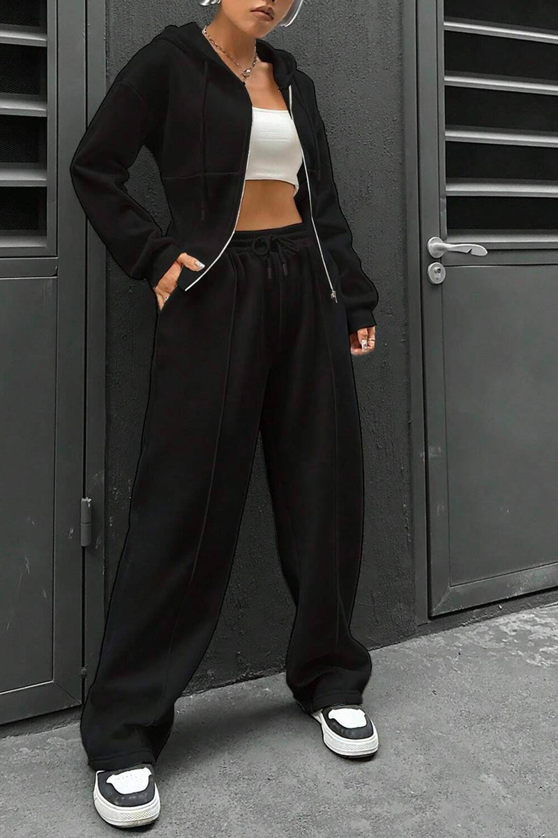 Elegantly Styled Pants for Everyday Wear