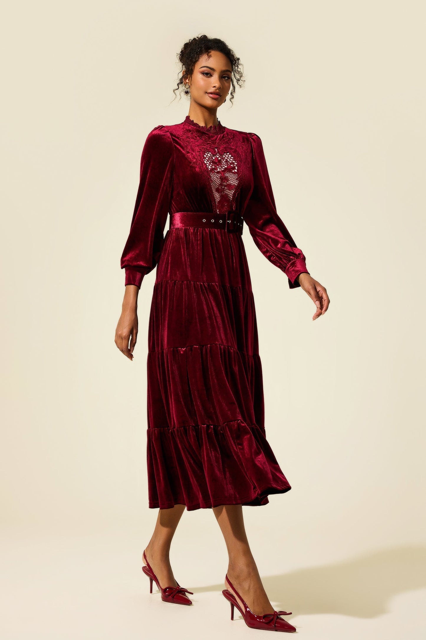 Classic Vintage Dress with a Flattering Fit
