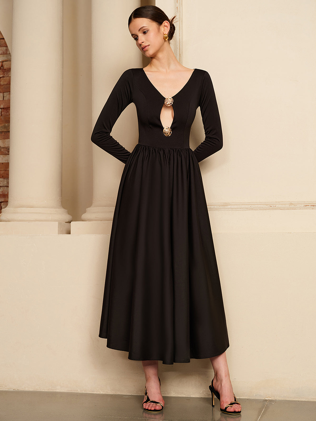 Polished Dress with an Effortless Classic Look