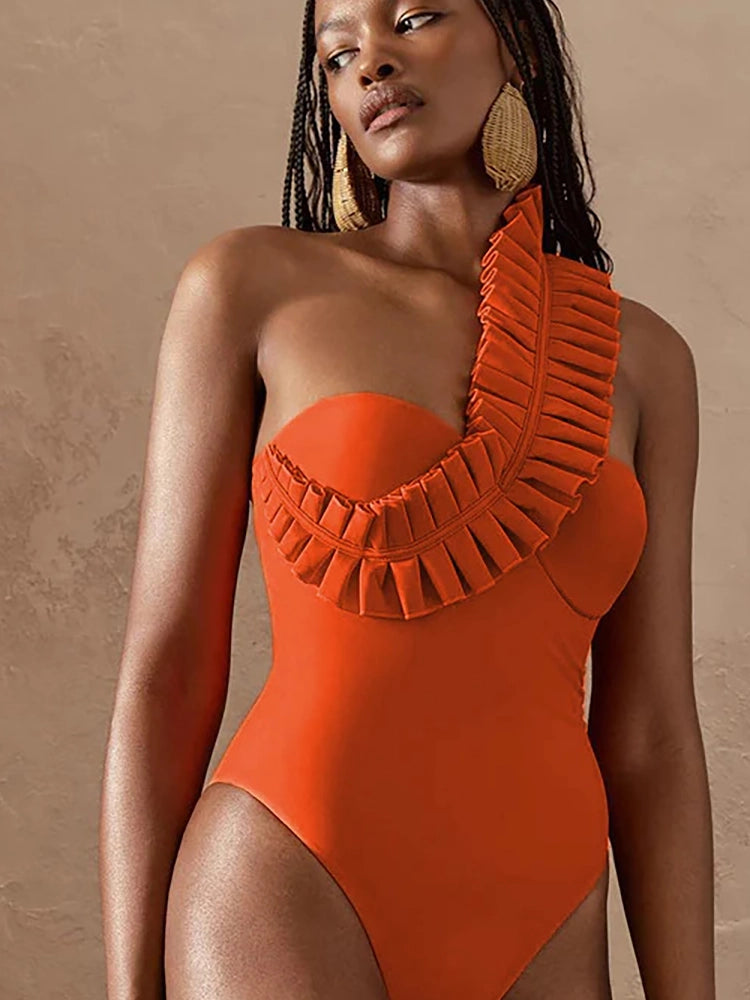 Effortlessly Elegant Garment with a Timeless Design