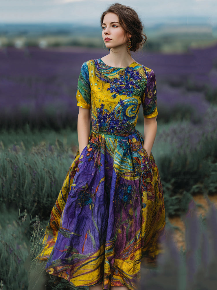 Classic Vintage & Enduringly Stylish Dress