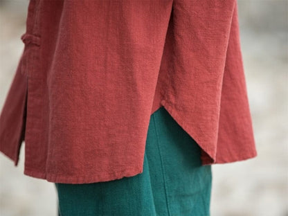Well Tailored Cardigan with a Graceful Silhouette