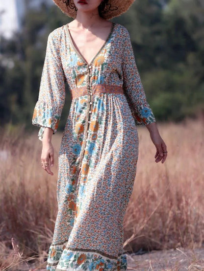 Classic Vintage & Enduringly Stylish Dress