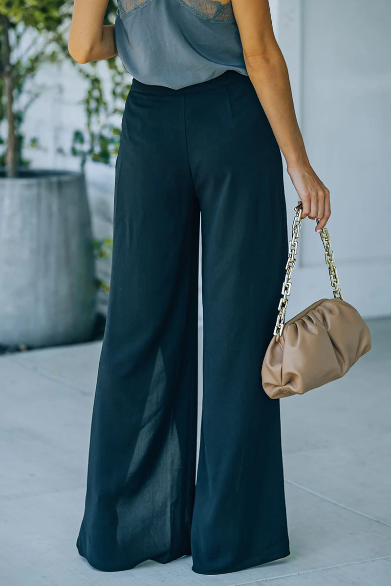Beautifully Finished Pants in a Timeless Design