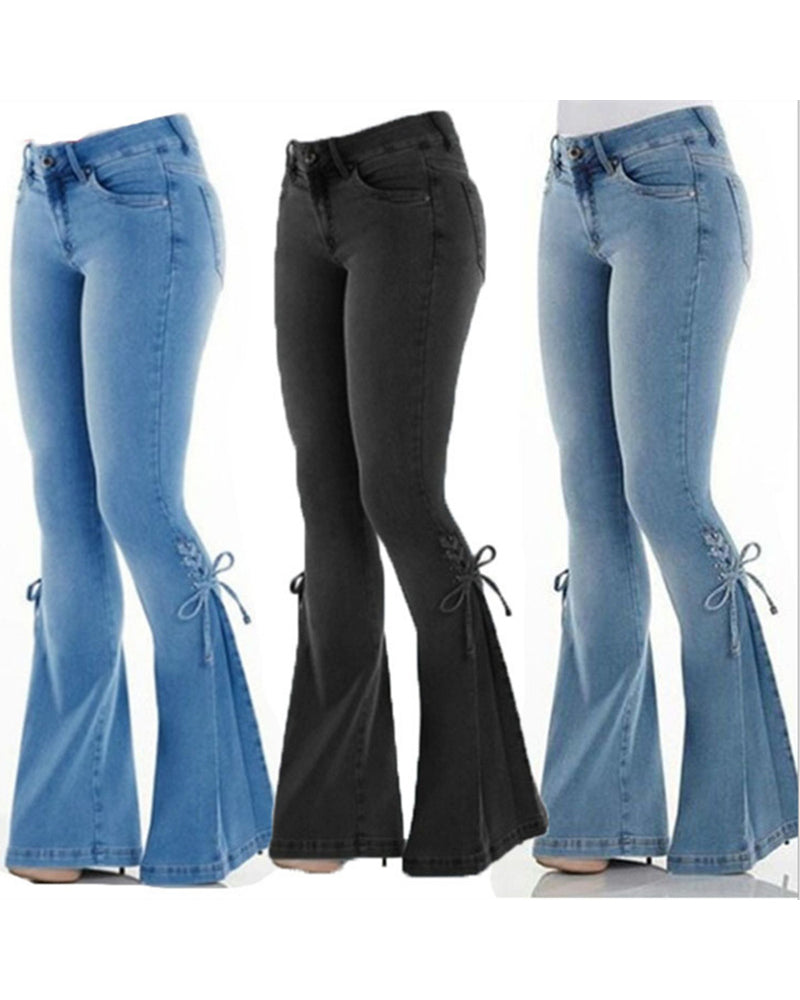 Effortlessly Elegant Trousers with a Timeless Design