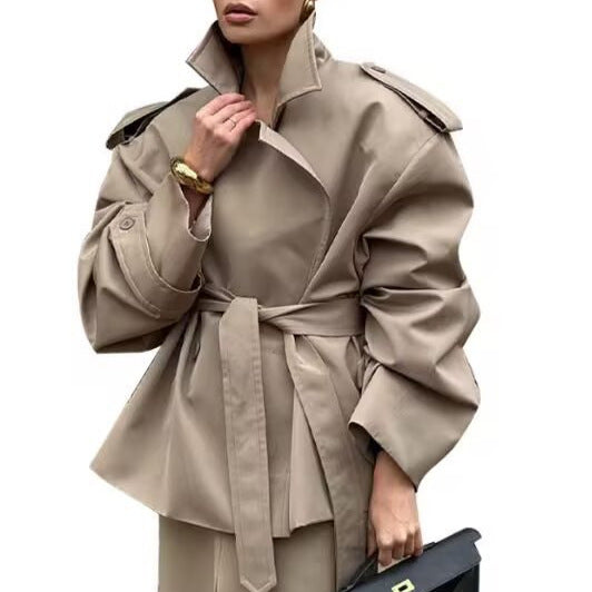 Elegantly Styled Coat for Everyday Wear