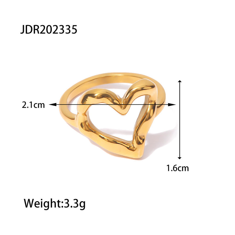Classic Gold Ring with Timeless Appeal