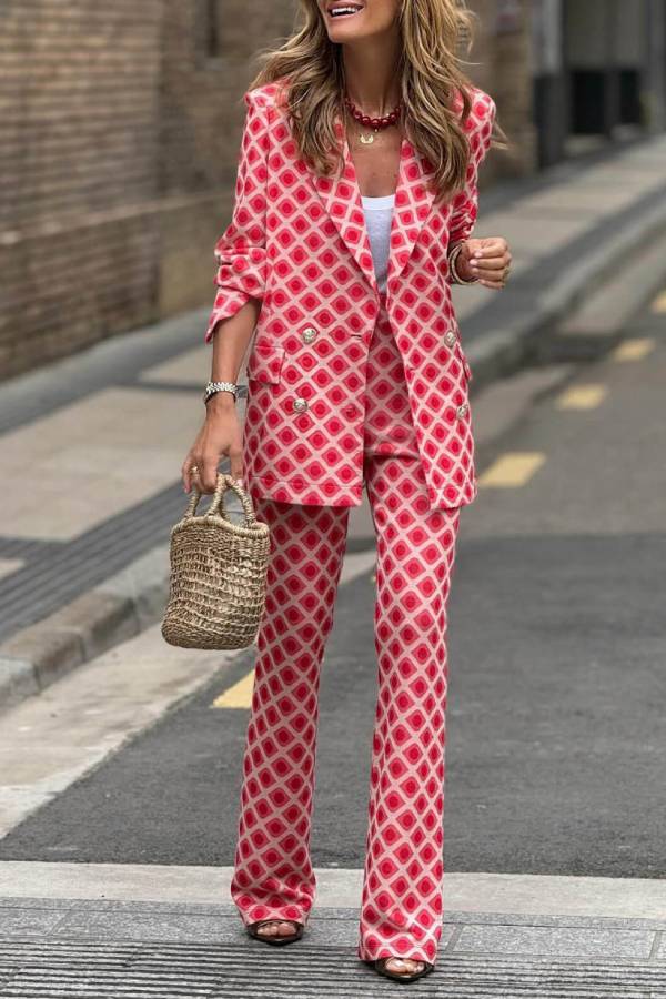 Polished Pants with an Effortless Classic Look