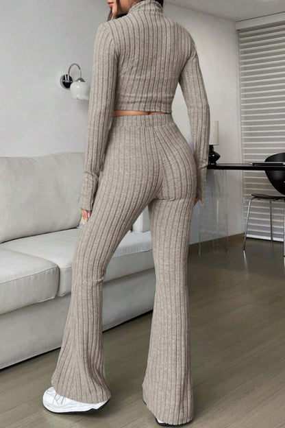 Polished Pants with an Effortless Classic Look