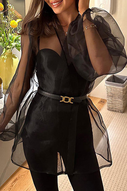 Beautifully Finished Blouse in a Timeless Design