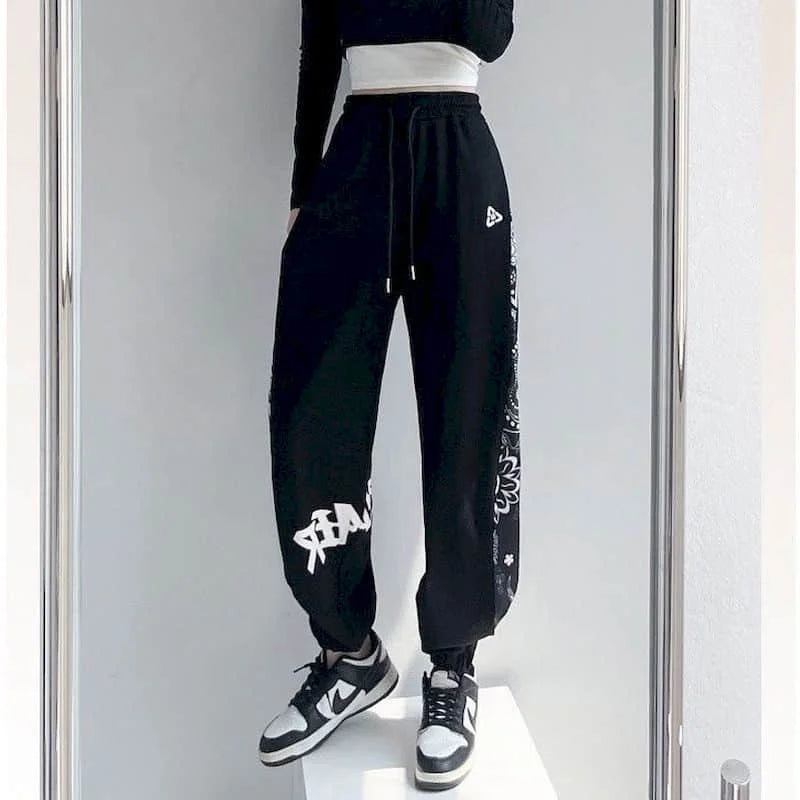 Sophisticated Pants with a Clean Classic Look