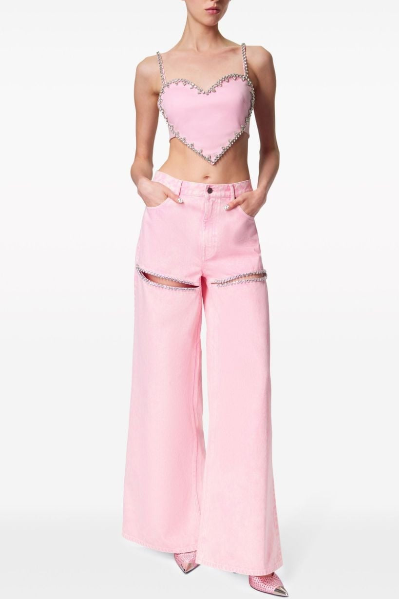 Gracefully Styled Garment for Any Occasion