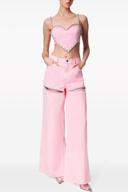 Gracefully Styled Garment for Any Occasion