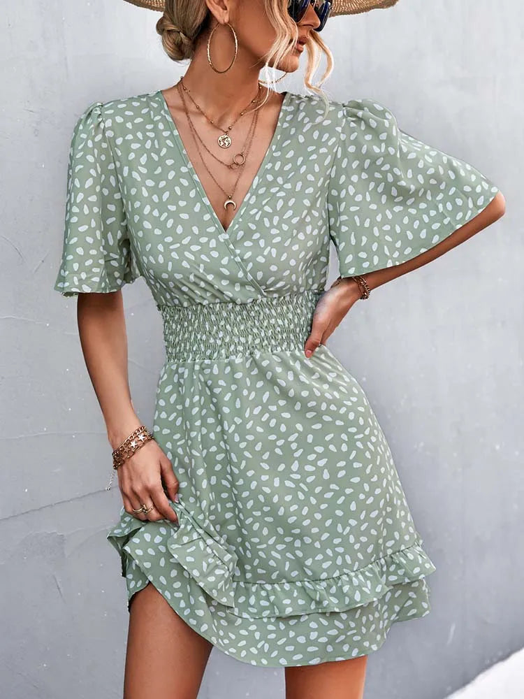 Sophisticated Dress with a Clean Classic Look