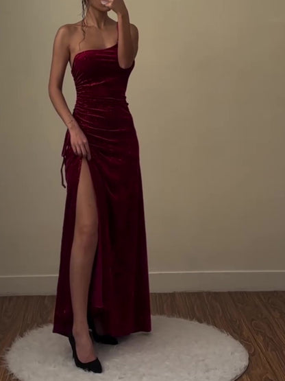 Classic Vintage & Enduringly Stylish Garment