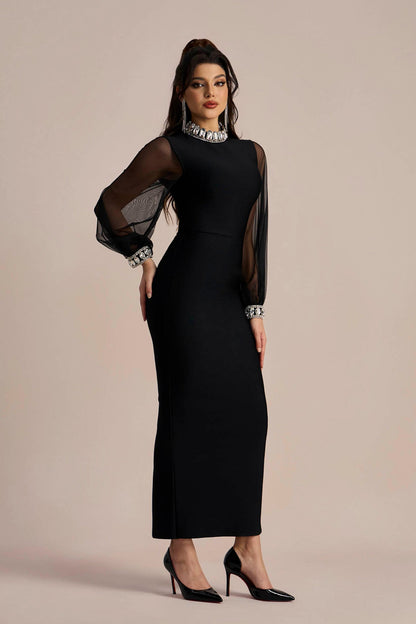 Gracefully Styled Dress for Any Occasion