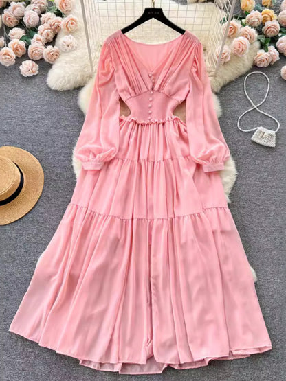 Polished Dress with an Effortless Classic Look