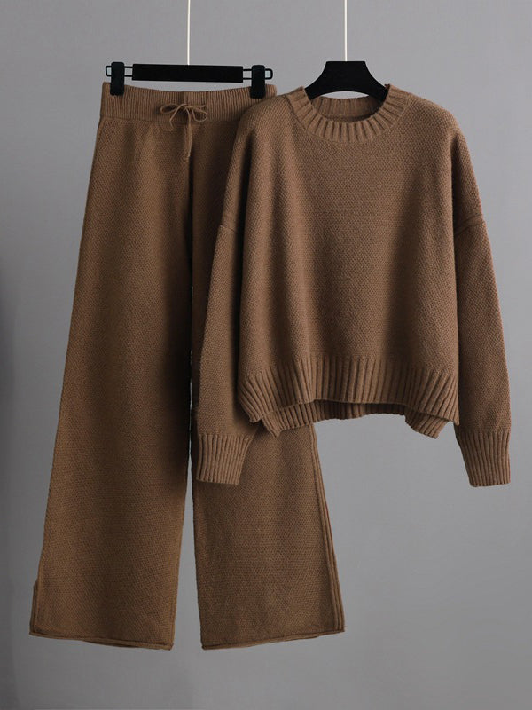 Beautifully Finished Sweater in a Timeless Design