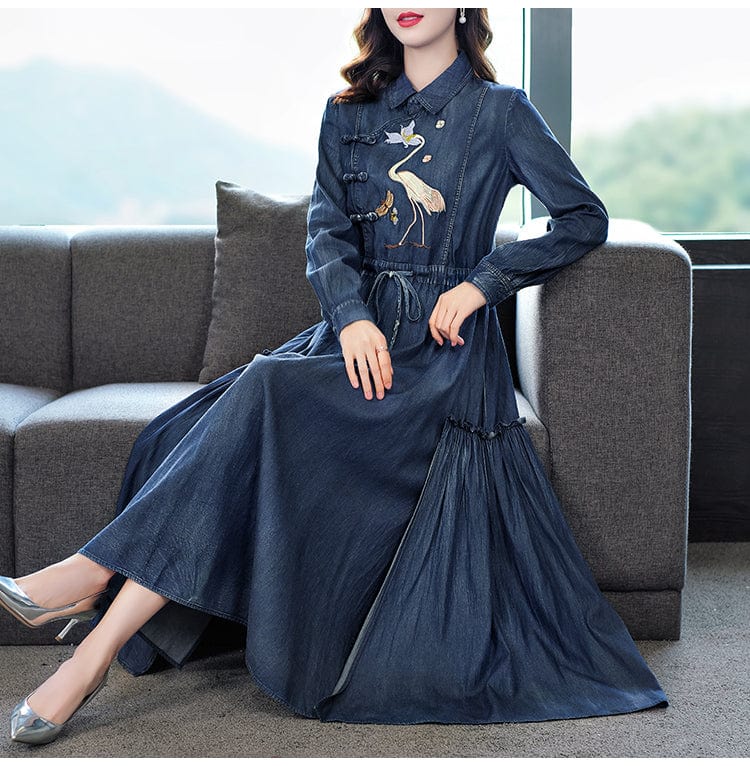 Effortlessly Elegant Dress with a Timeless Design