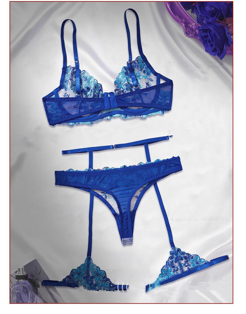 Gracefully Styled Garment for Any Occasion