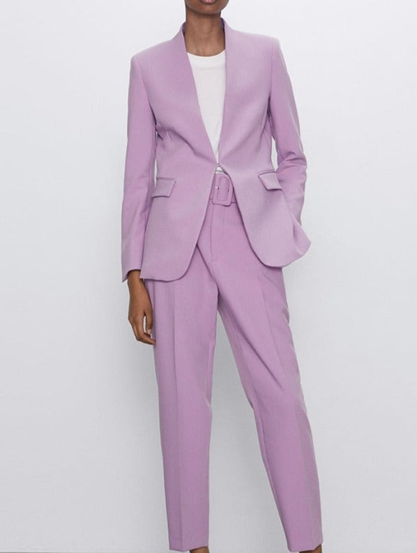 Gracefully Styled Pants for Any Occasion