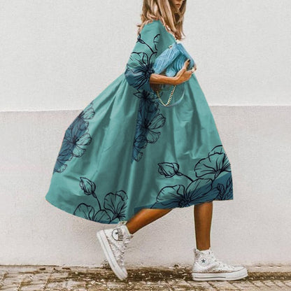 Classic Vintage Dress with a Flattering Fit