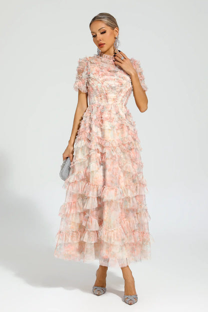 Polished Dress with an Effortless Classic Look