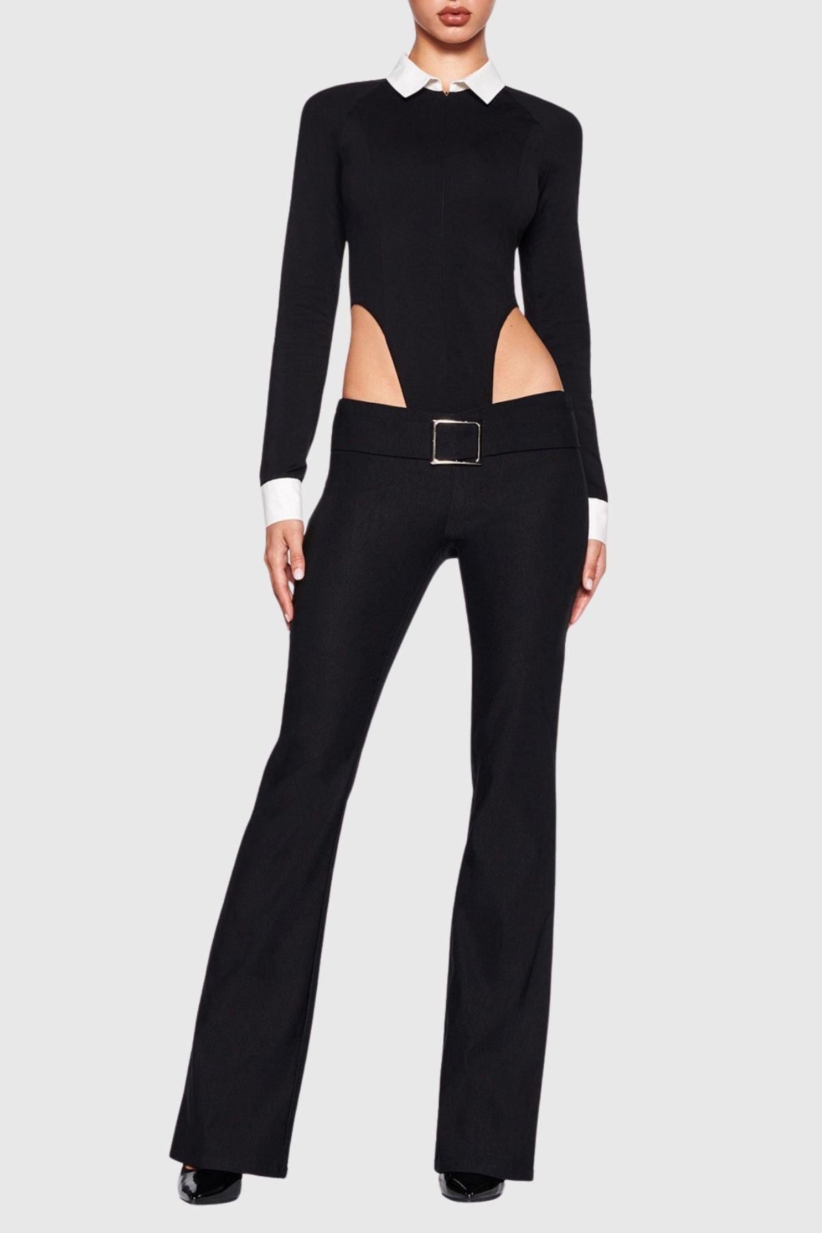 Sophisticated Garment with a Clean Classic Look