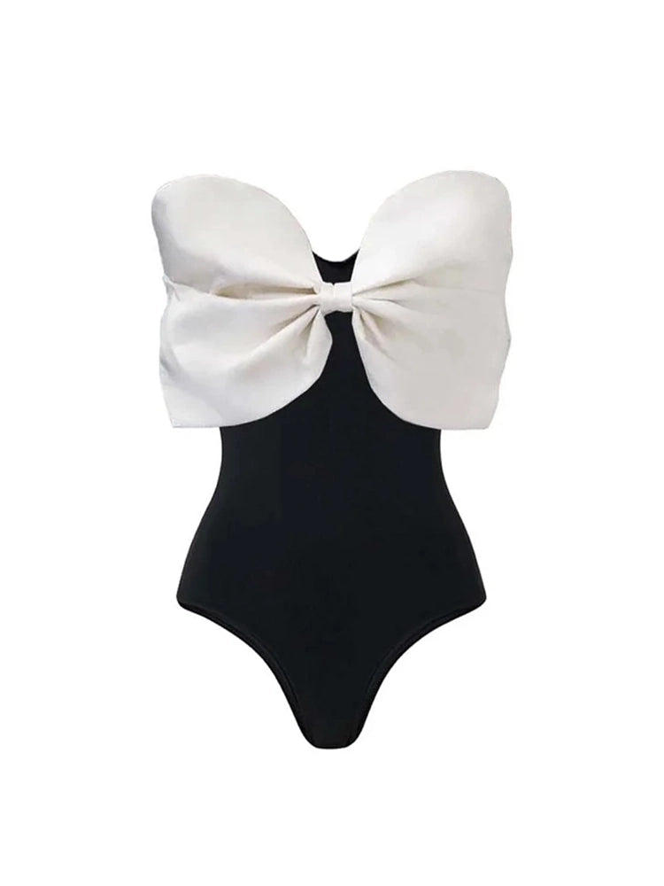 Beautifully Finished Garment in a Timeless Design