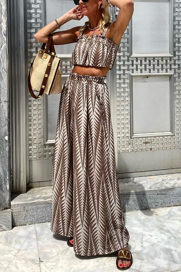 Classic Vintage Pants with a Flattering Fit