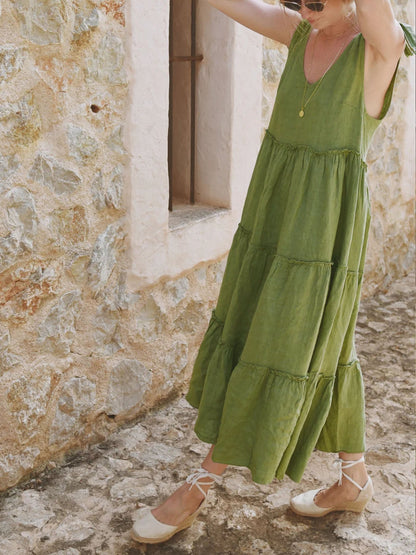 A Vintage Style Dress with Delicate Timeless Details