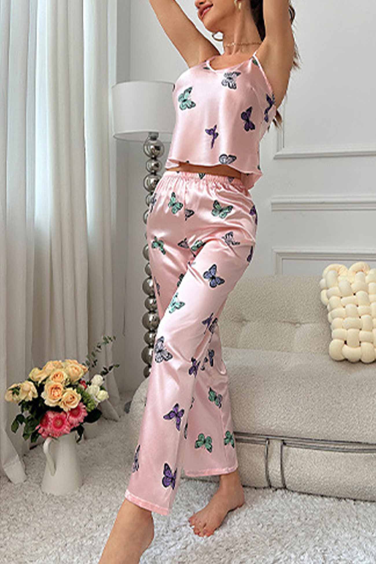 Elegantly Styled Pants for Everyday Wear