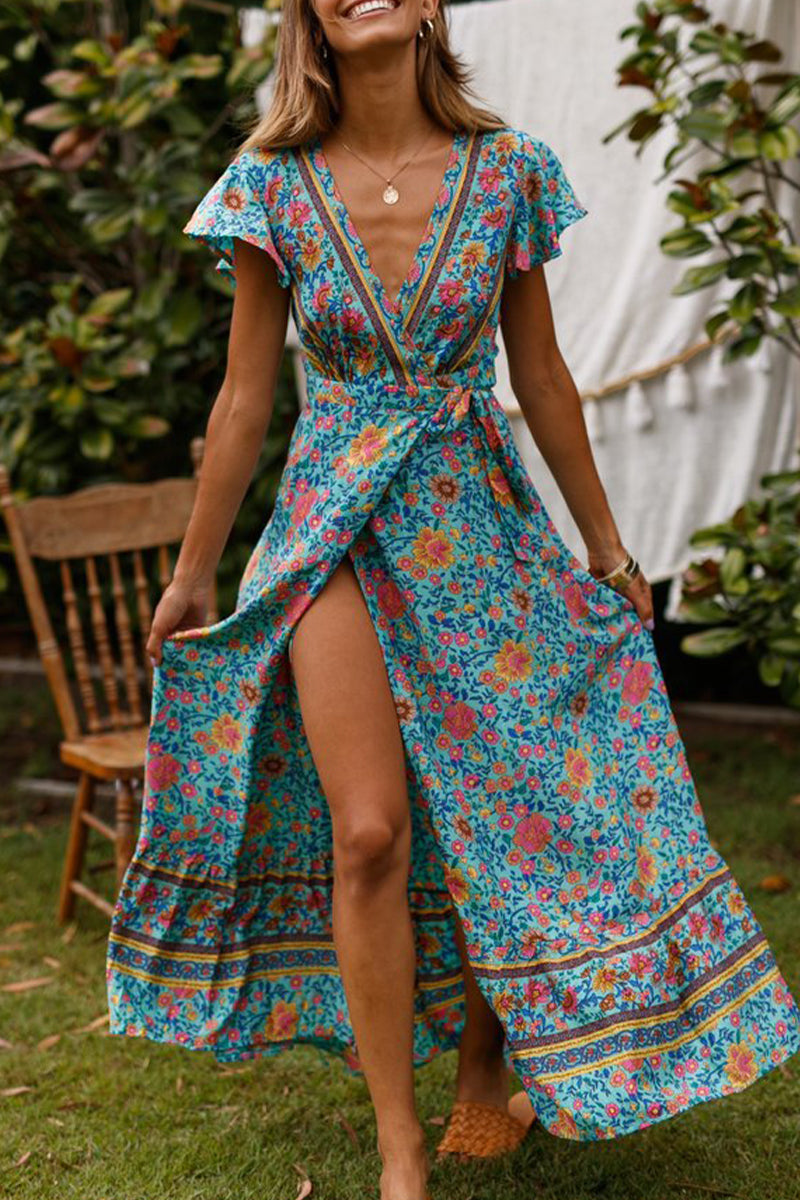 Classic Vintage & Enduringly Stylish Dress