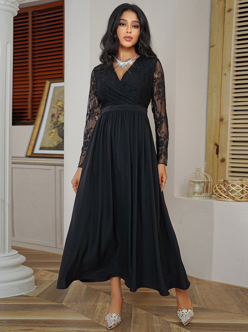 Beautifully Crafted Dress in a Classic Style