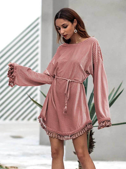 Effortlessly Elegant Dress with a Timeless Design