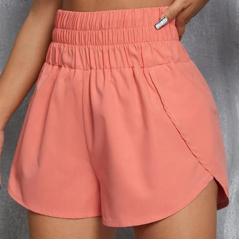 Beautifully Crafted Pants in a Classic Style
