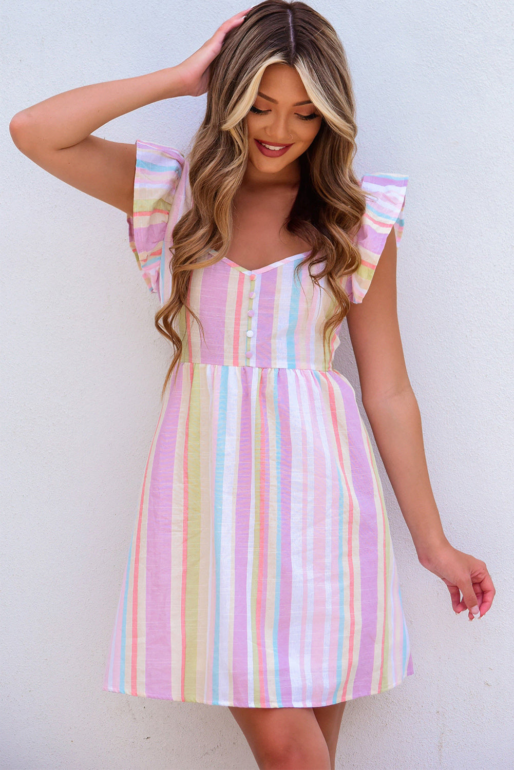Beautifully Finished Dress in a Timeless Design