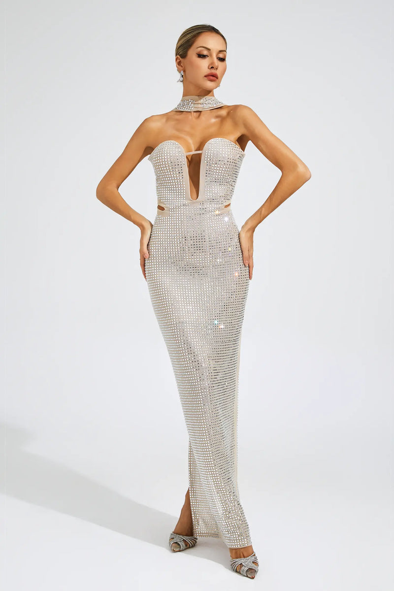 A Vintage Style Dress with Delicate Timeless Details