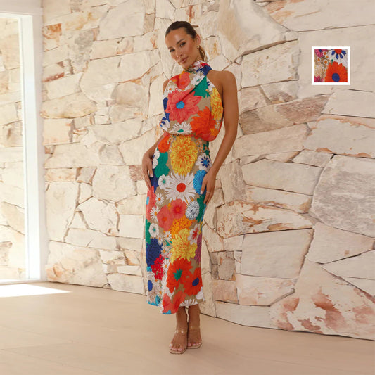 Classic Vintage & Enduringly Stylish Dress