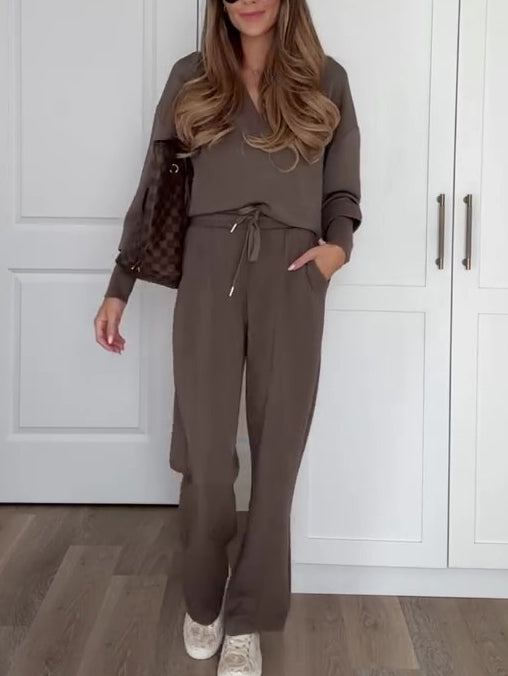 Classic Vintage Shirt with a Flattering Fit