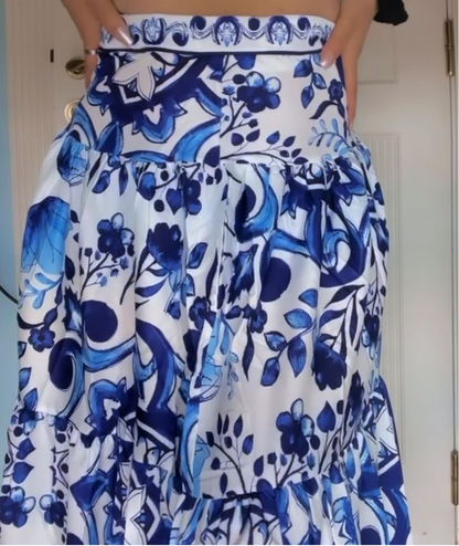 Well Tailored Garment with a Graceful Silhouette