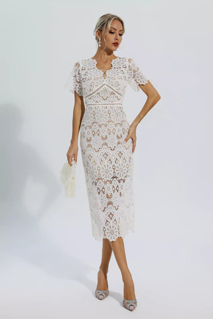 Polished Dress with an Effortless Classic Look