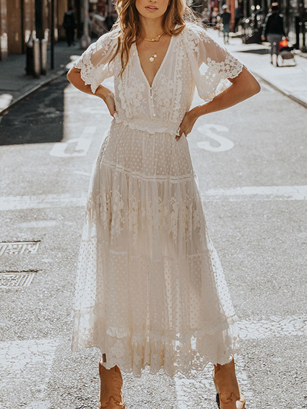 Well Tailored Dress with a Graceful Silhouette
