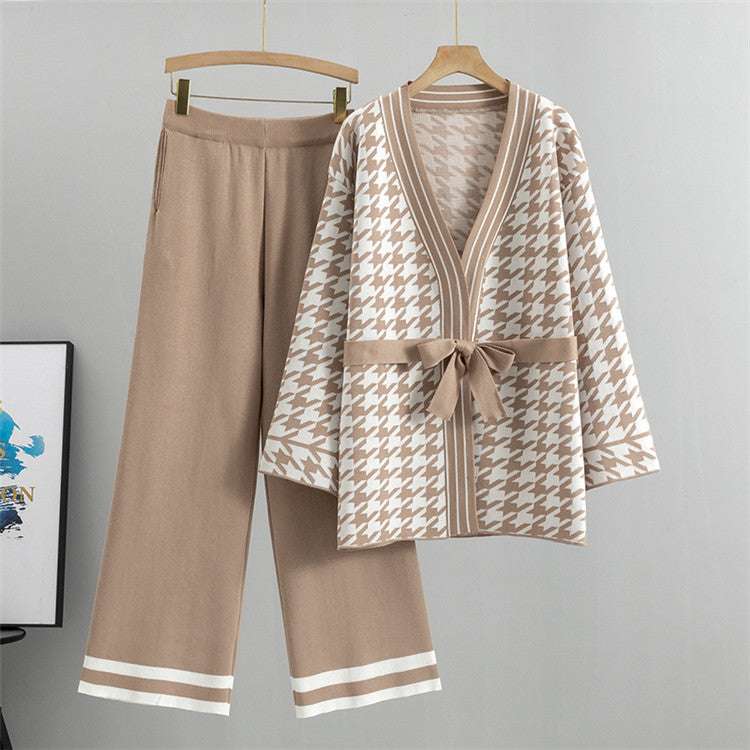 Polished Cardigan with an Effortless Classic Look