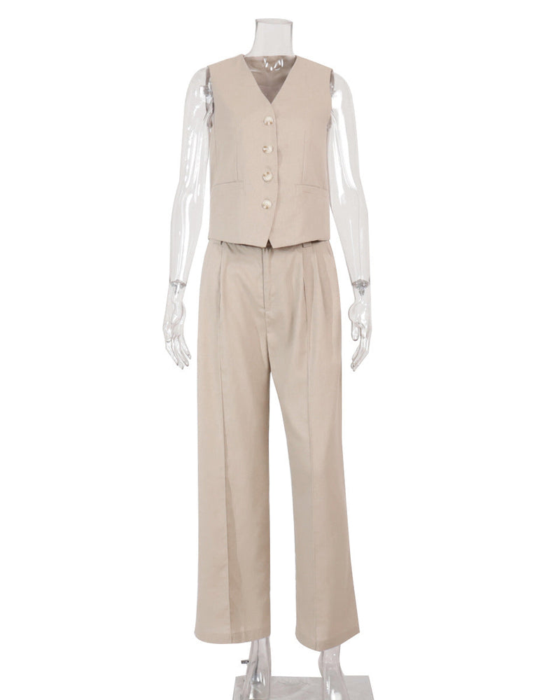 Vintage Inspired Pants with a Contemporary Edge