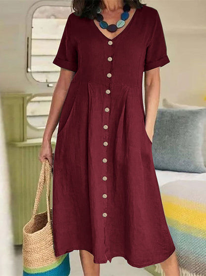 Well Tailored Dress with a Graceful Silhouette