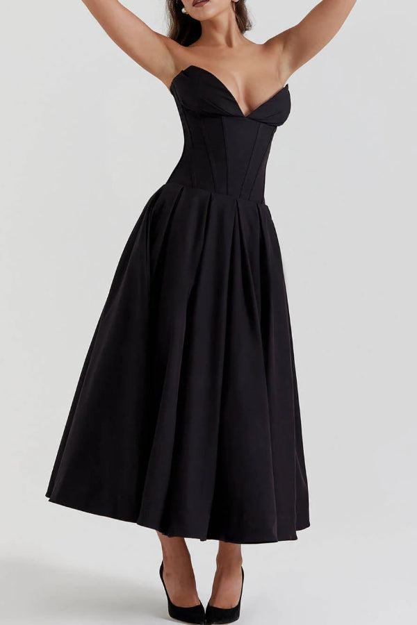 Beautifully Crafted Dress in a Classic Style
